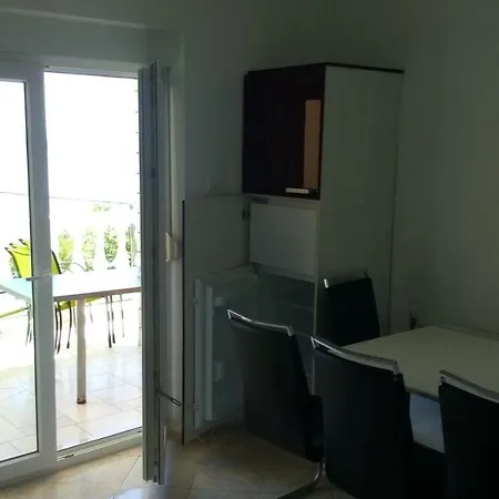 Apartments Martic Janja Dramalj Exterior photo